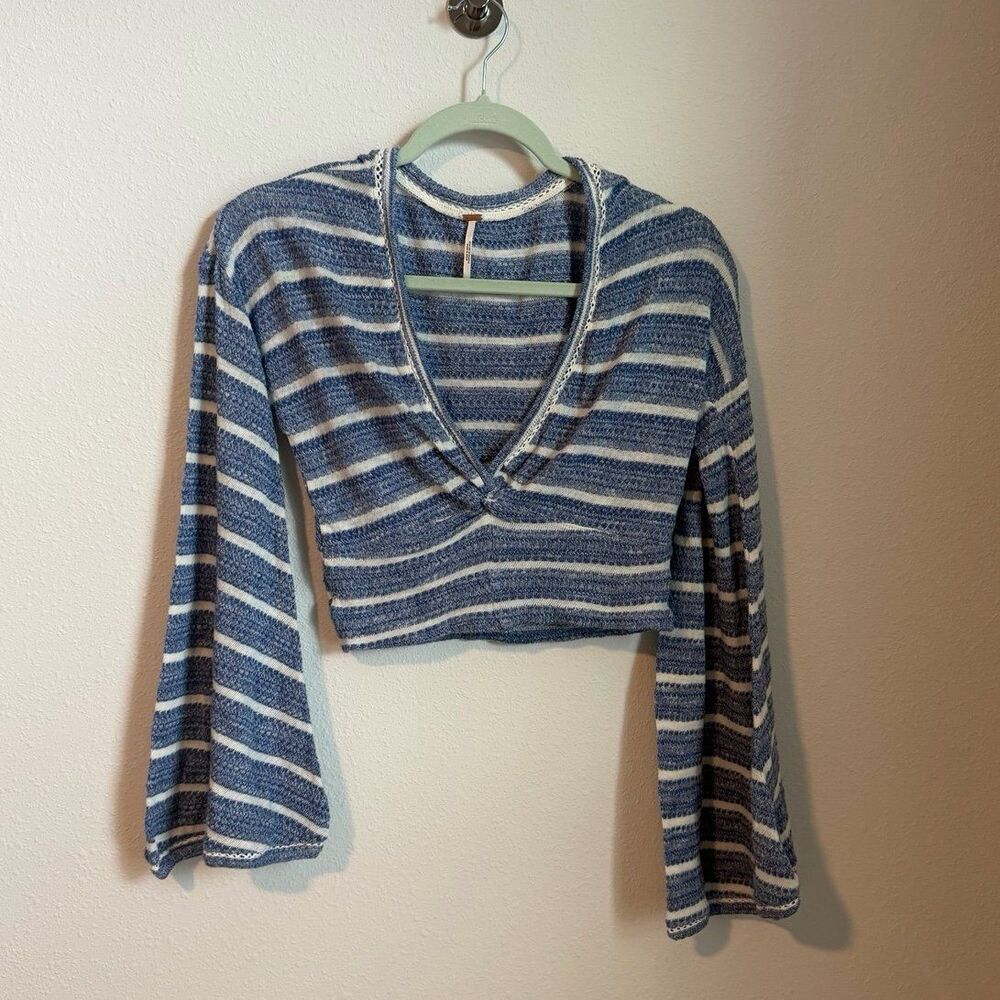 Free People Give it a Spin Bell Sleeve Striped Cropped Sweater Women’s Small
